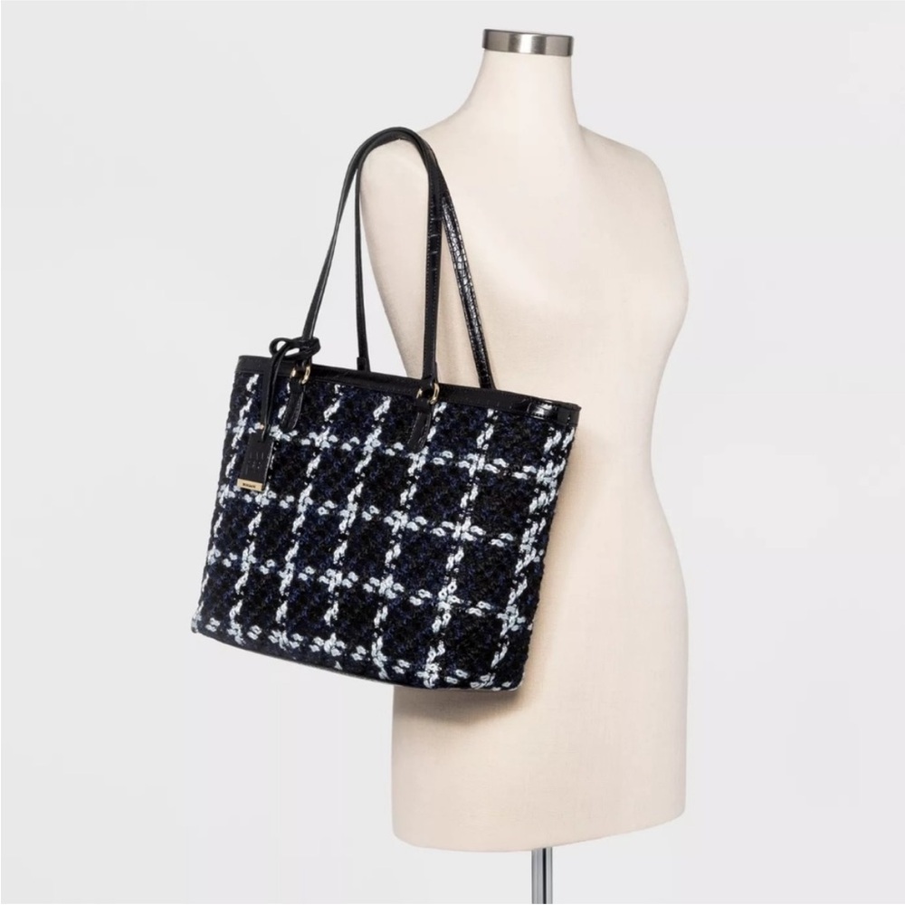 NWT BORSANI Women's Black Ines
Tweed Tote Bag. Double Handle